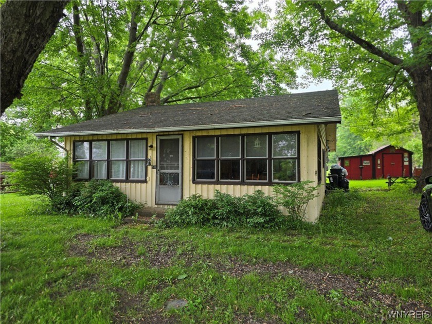 Lakefront Charm at 911 Shoreham Drive, Carlton - Sunset Beach - Beach Home for sale in Carlton, New York on Beachhouse.com