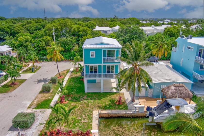 Welcome to your dream home in the highly desirable Harborage - Beach Home for sale in Key Largo, Florida on Beachhouse.com