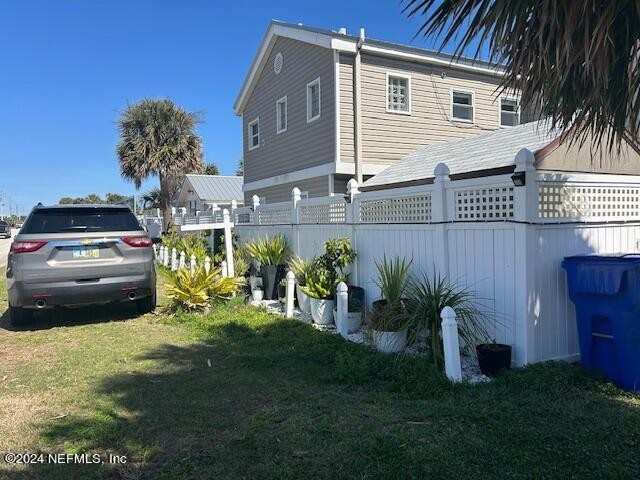 INCOME PRODUCING MULTI GENERATIONAl PROPERTY. **  This Vilano - Beach Home for sale in St Augustine, Florida on Beachhouse.com