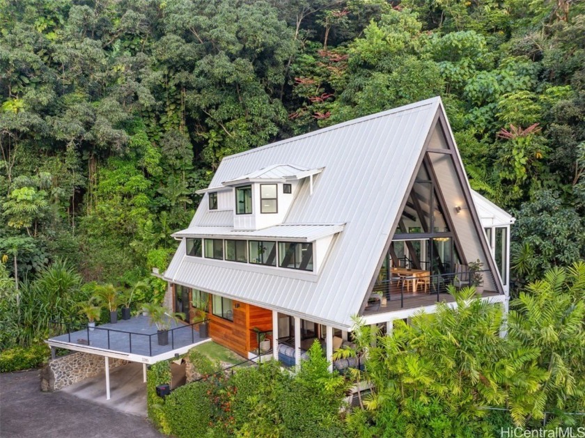 Discover your own architecturally stunning A-frame forest - Beach Home for sale in Honolulu, Hawaii on Beachhouse.com