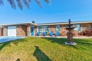 BUYER'S FINANCING FELL THROUGH! THIS IS A GOLDEN OPPORTUNITY TO - Beach Home for sale in Ormond Beach, Florida on Beachhouse.com