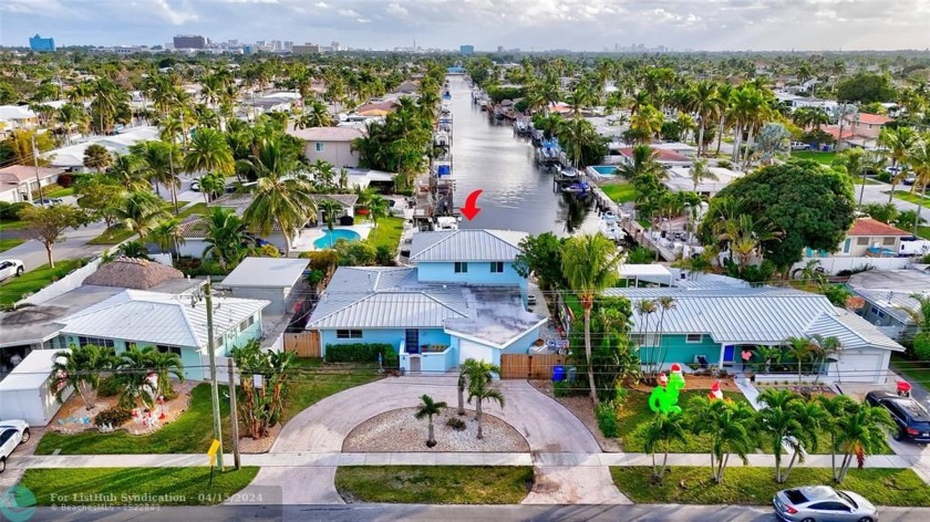 Introducing a stunning waterfront home in Pompano Beach. This - Beach Home for sale in Pompano Beach, Florida on Beachhouse.com
