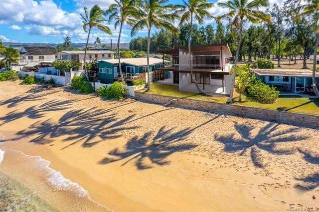 E Komo Mai or *Welcome* to this rarely available Pikai St - Beach Home for sale in Haleiwa, Hawaii on Beachhouse.com