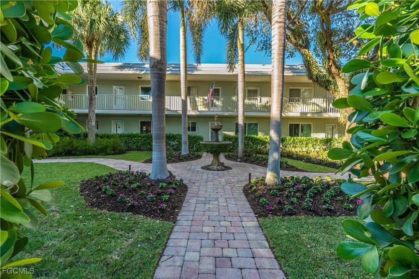 Experience coastal luxury at its finest in this beautifully - Beach Condo for sale in Naples, Florida on Beachhouse.com