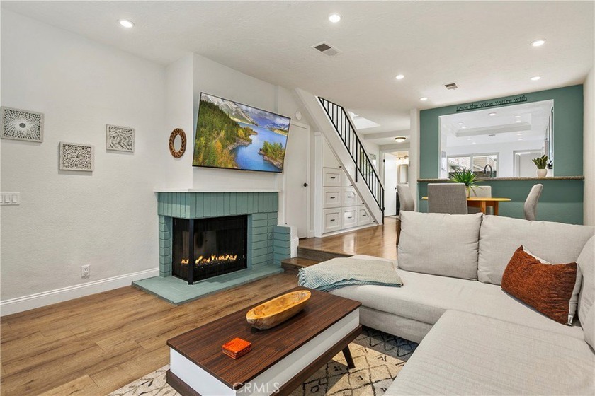 Condo Sale Pending in Costa Mesa - Beach Condo for sale in Costa Mesa, California on Beachhouse.com