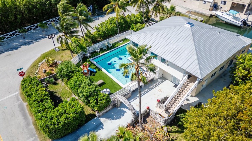 Experience waterfront living at its finest in beautiful Key - Beach Home for sale in Key Largo, Florida on Beachhouse.com