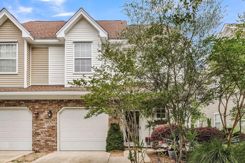Welcome to The Gates of Fenwick Plantation, a quiet Johns Island - Beach Townhome/Townhouse for sale in Johns Island, South Carolina on Beachhouse.com