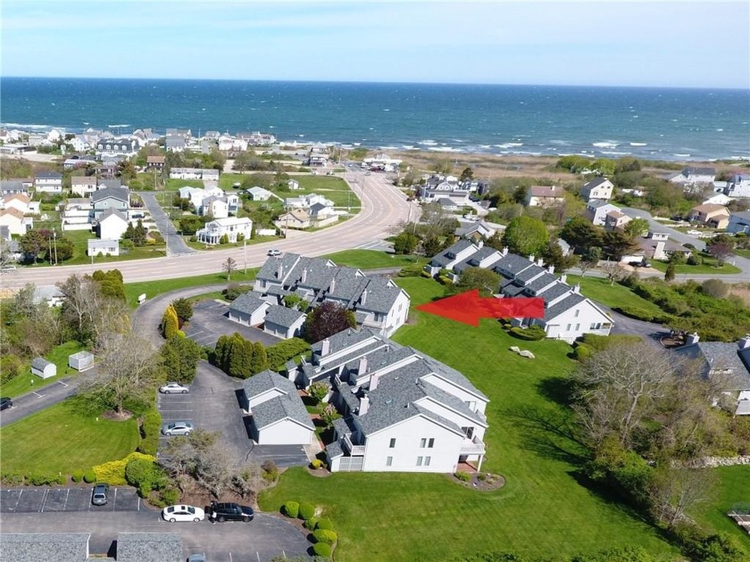 Waterviews with no flood insurance! Feel the ocean breezes and - Beach Condo for sale in Narragansett, Rhode Island on Beachhouse.com