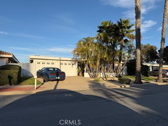 4 Bedroom 3 Bath's single-story home with a great opportunity to - Beach Home for sale in Newport Beach, California on Beachhouse.com