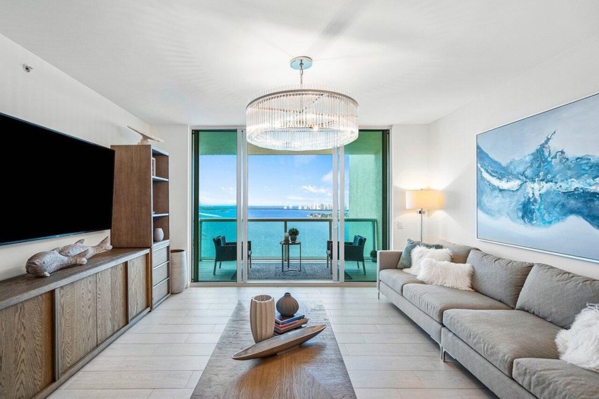 COMPLETELY REMODELED in 2021 - EXQUISITE FURNISHINGS NEGOTIABLE! - Beach Condo for sale in Riviera Beach, Florida on Beachhouse.com