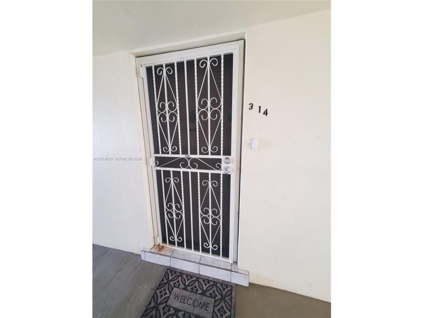 Spacious and bright 1-bedroom, 1-bath unit located in Building 7 - Beach Other for sale in Miami, Florida on Beachhouse.com