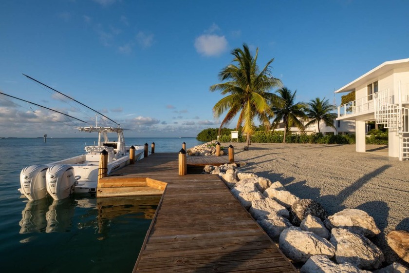 A truly spectacular waterfront home with 150 feet of prime bay - Beach Home for sale in Lower Matecumbe Key, Florida on Beachhouse.com