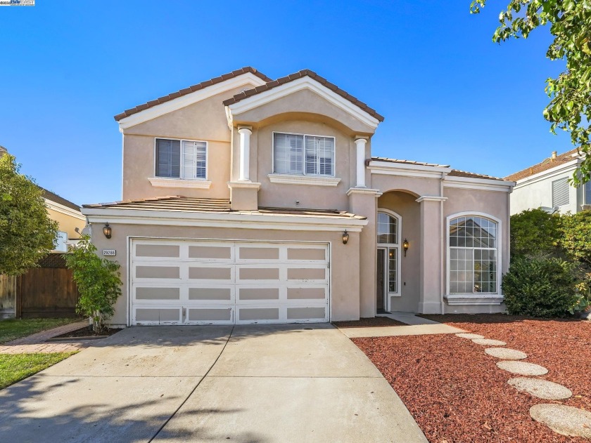 Welcome to this beautiful two-story home nestled in a quiet - Beach Home for sale in Hayward, California on Beachhouse.com