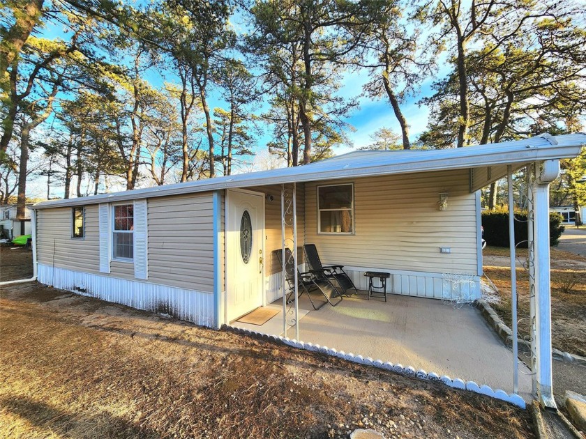 Hassle-free!!

This brand-new 2-bedroom, 1-bath mobile home - Beach Home for sale in Riverhead, New York on Beachhouse.com