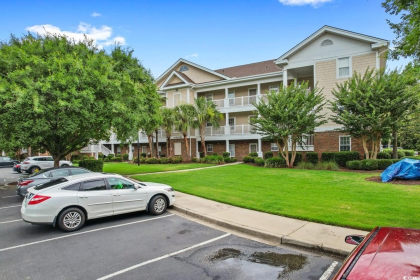 Welcome home to this 3rd floor, 2 bedroom, 2 bathroom unit in - Beach Condo for sale in North Myrtle Beach, South Carolina on Beachhouse.com