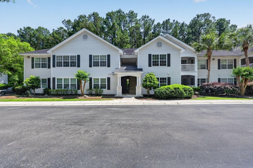 Beautifully updated 2-bedroom, 2-bath first-floor condo in the - Beach Condo for sale in Bluffton, South Carolina on Beachhouse.com