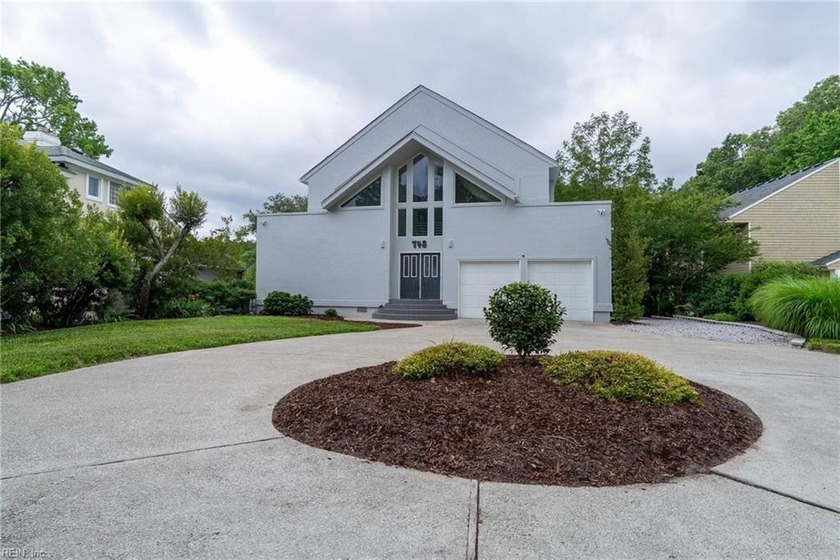 Experience the best of beach and lakefront living in this - Beach Home for sale in Virginia Beach, Virginia on Beachhouse.com