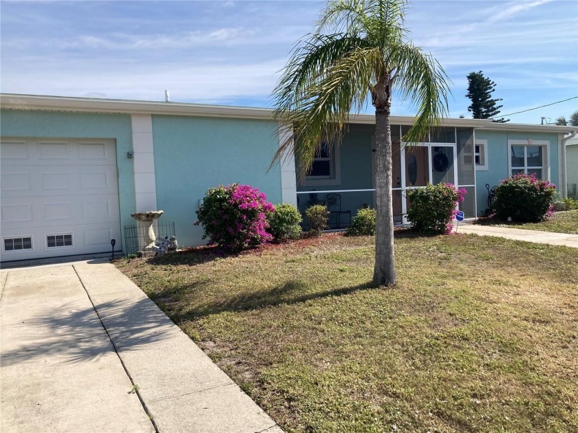 BACK ON THE MARKET | MOTIVATED SELLER- OPEN TO OFFERS.  Step - Beach Home for sale in Port Charlotte, Florida on Beachhouse.com