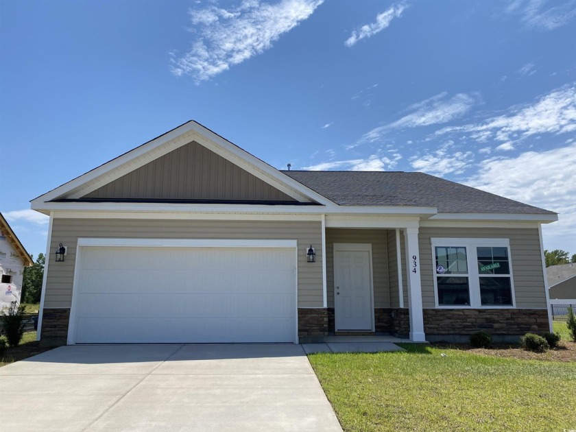 []1 story home featuring foyer, family room with dining area - Beach Home for sale in Longs, South Carolina on Beachhouse.com