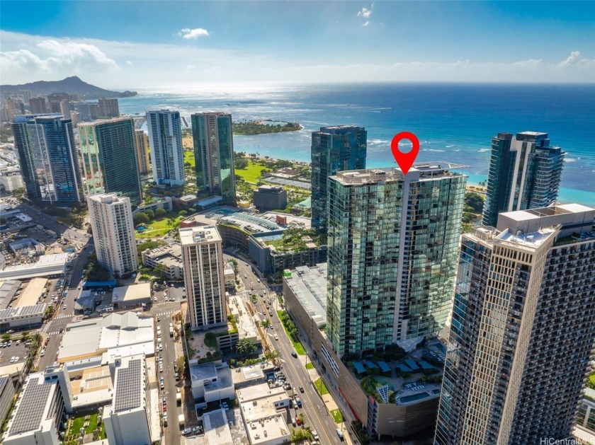 Welcome to this furnished and rarely lived-in 2-bedroom 2-bath - Beach Condo for sale in Honolulu, Hawaii on Beachhouse.com
