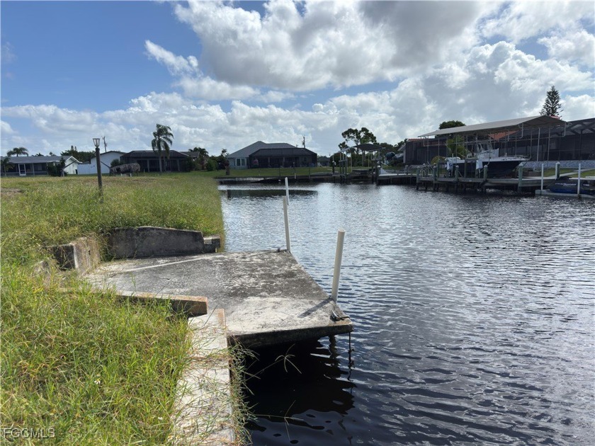 Direct Sailboat Access Waterfront Lot w/ Prime Location in Cape - Beach Lot for sale in Cape Coral, Florida on Beachhouse.com