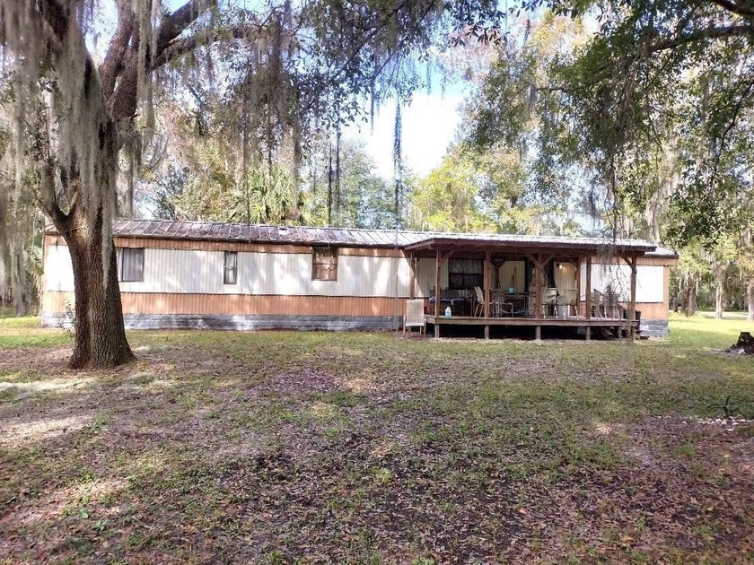 Enjoy peaceful country living with the convenience of nearby - Beach Home for sale in Bunnell, Florida on Beachhouse.com