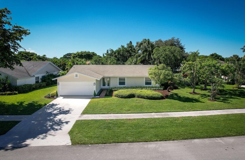 Welcome to this dream home in the highly sought-after Pheasant - Beach Home for sale in Boca Raton, Florida on Beachhouse.com