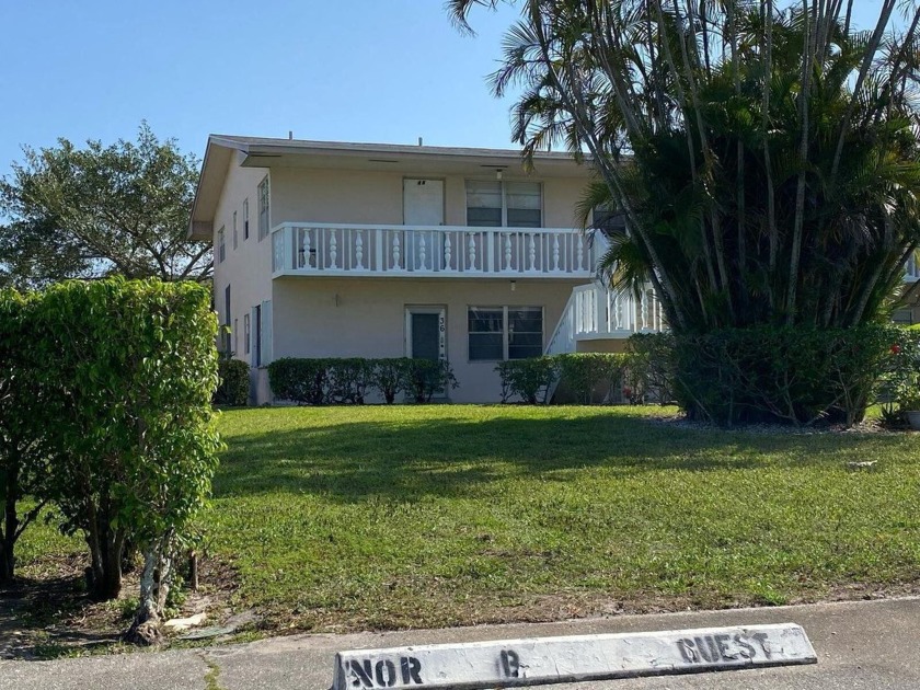 Motivated Seller. Unit needs Kitchen and repairs.  Bring offers - Beach Condo for sale in West Palm Beach, Florida on Beachhouse.com