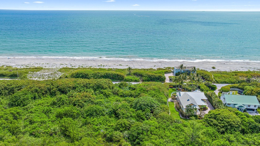 One of the few vacant parcels on Jupiter Island.   Build what - Beach Lot for sale in Jupiter Island, Florida on Beachhouse.com