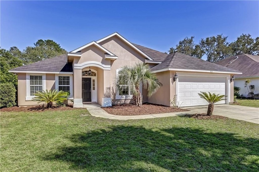This 3 bedroom, 2 bathroom home features a split bedroom layout - Beach Home for sale in Fernandina Beach, Florida on Beachhouse.com
