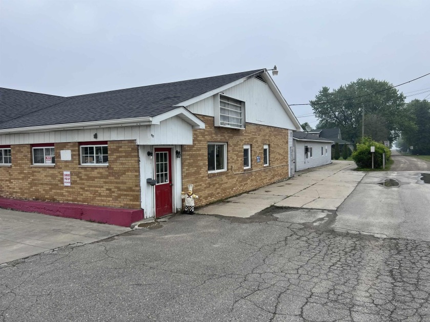 Motivated seller just reduced price!!! Great opportunity to own - Beach Commercial for sale in Lexington, Michigan on Beachhouse.com