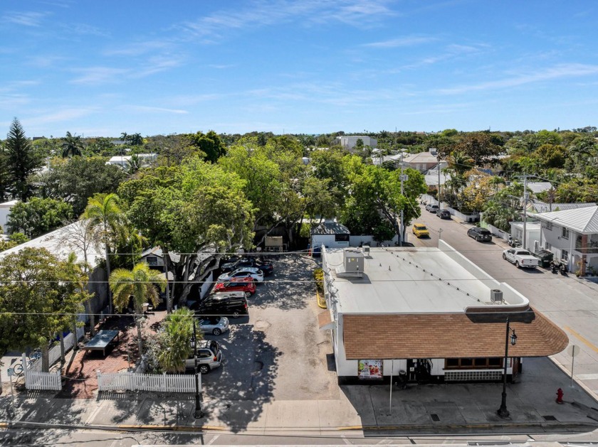 Buy a Bar & Liquor Store in Key West! Dons' Place is the - Beach Commercial for sale in Key West, Florida on Beachhouse.com