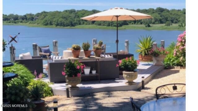 Exquisite waterfront home with panoramic water views. The great - Beach Home for sale in Neptune, New Jersey on Beachhouse.com