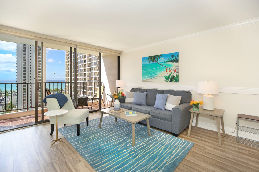 Gorgeously renovated 1-bedroom Waikiki suite with Ocean View! - Beach Vacation Rentals in Honolulu, Hawaii on Beachhouse.com