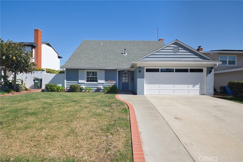 First time on the market in 50 + years. This Charming Home in a - Beach Home for sale in Redondo Beach, California on Beachhouse.com