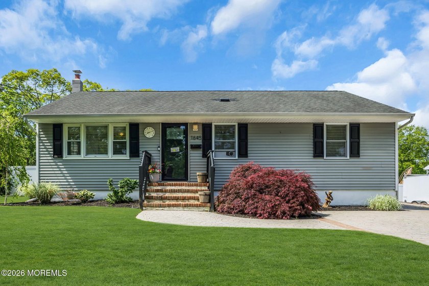 Welcome to this beautiful move-in-ready 3-bedroom, 1.5-bath home - Beach Home for sale in Brick, New Jersey on Beachhouse.com