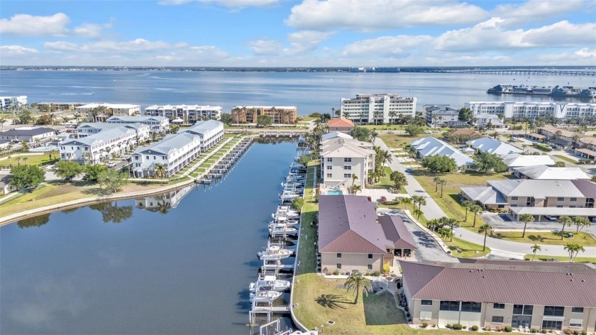 Ground level (NO STEPS), 2 bedroom, 2 bathroom split floor plan - Beach Condo for sale in Punta Gorda, Florida on Beachhouse.com