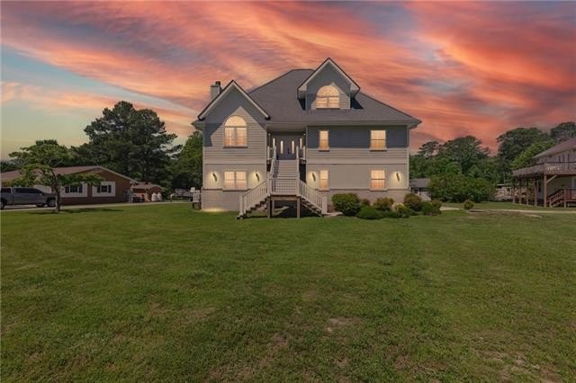 Discover your dream retreat on Gwynns Island with deep - Beach Home for sale in Grimstead, Virginia on Beachhouse.com