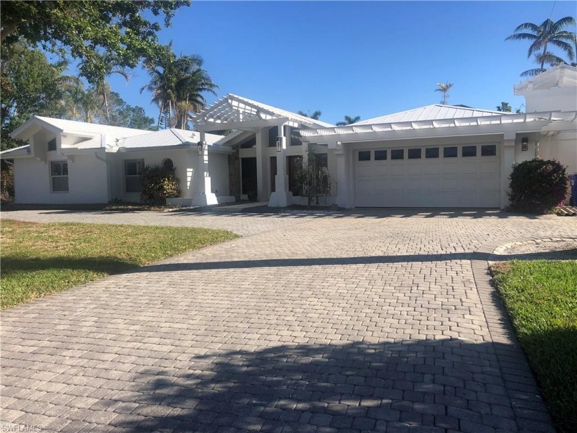 Priced at lot value, but  drywall and vinyl wood looking - Beach Home for sale in Naples, Florida on Beachhouse.com