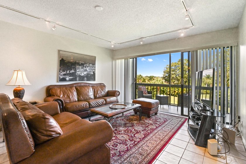 2500 Presidential Way 302 - Beach Condo for sale in West Palm Beach, Florida on Beachhouse.com