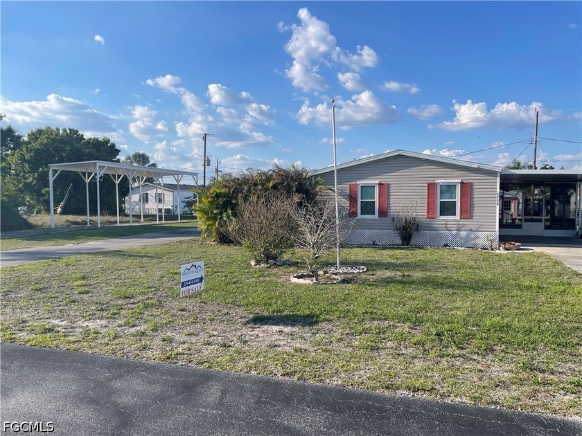 Great Mobile home in desirable area. Welcome to your dream home - Beach Home for sale in Punta Gorda, Florida on Beachhouse.com