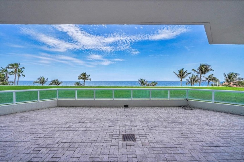 A rare opportunity in this luxury building - Beautiful spacious - Beach Condo for sale in Hollywood, Florida on Beachhouse.com