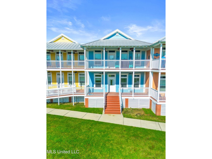 Wake up to the sound of waves and stunning views of the Gulf - Beach Condo for sale in Pass Christian, Mississippi on Beachhouse.com
