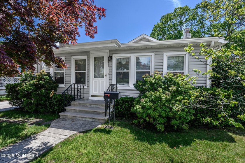 Home Sweet Home! Beautiful 2 Bed 1 Bath Ranch with Detached 1 - Beach Home for sale in Point Pleasant, New Jersey on Beachhouse.com