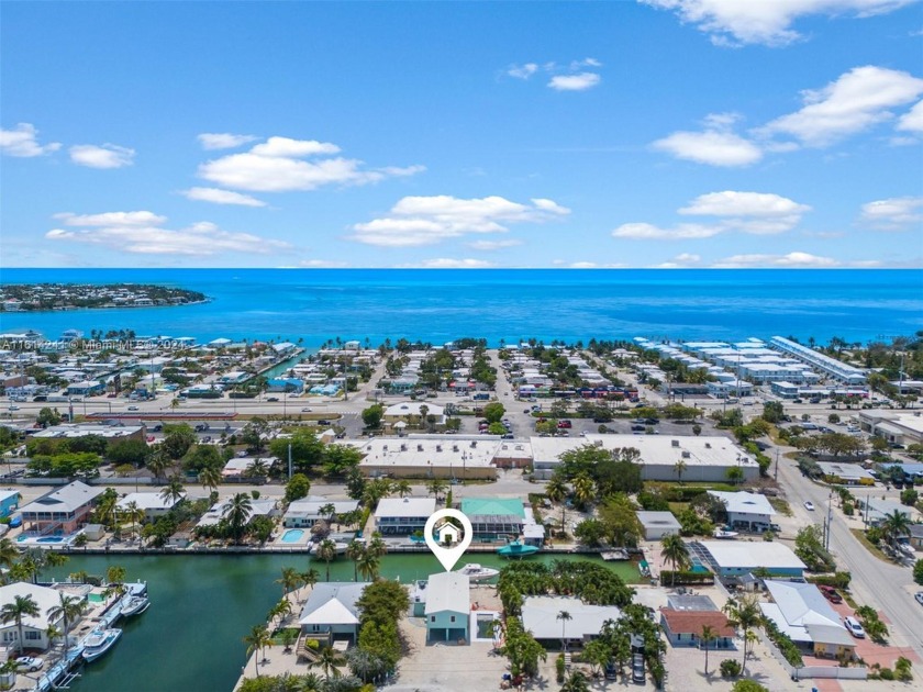 Remodeled waterfront 3-bedroom, 2-bathroom home in Marathon with - Beach Home for sale in Marathon, Florida on Beachhouse.com