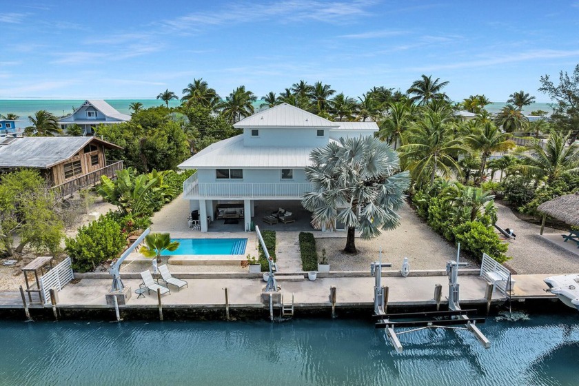Welcome to Matecumba Ocean View! Ocean Views from this home - Beach Home for sale in Lower Matecumbe Key, Florida on Beachhouse.com