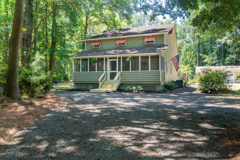 Welcome to 2627 Starfish Drive, a beautifully situated home on - Beach Home for sale in Johns Island, South Carolina on Beachhouse.com