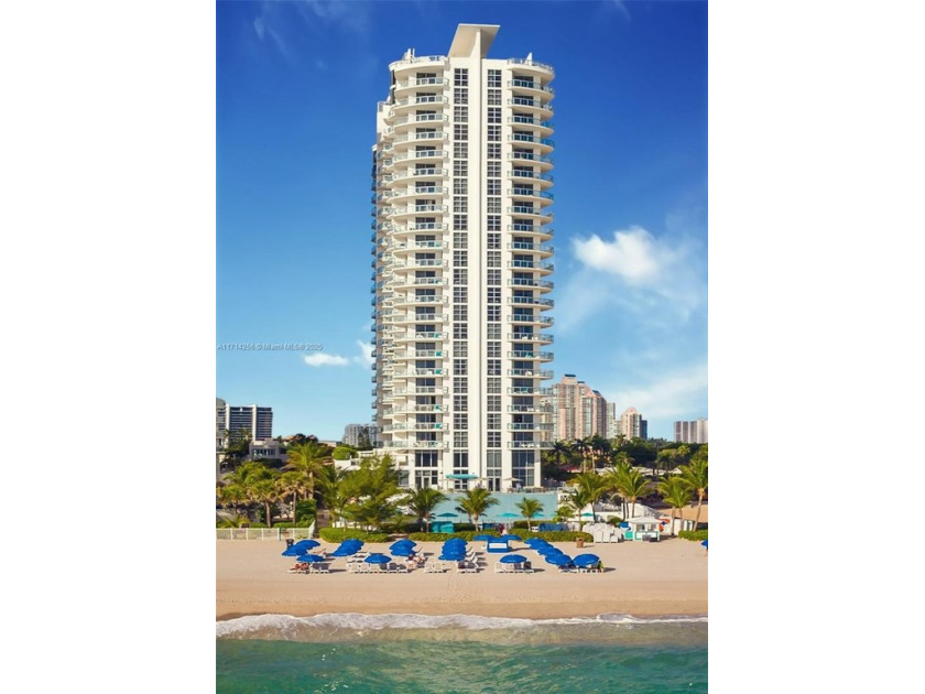 Excellent opportunity for any investor . 1/1 bath fully - Beach Condo for sale in Sunny Isles Beach, Florida on Beachhouse.com