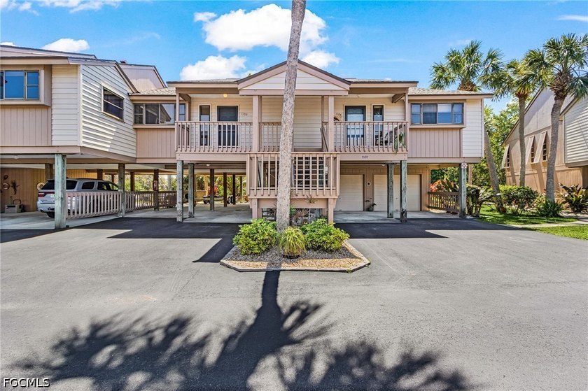 Welcome to Captains Harbor in beautiful Bokeelia-a quiet - Beach Condo for sale in Bokeelia, Florida on Beachhouse.com