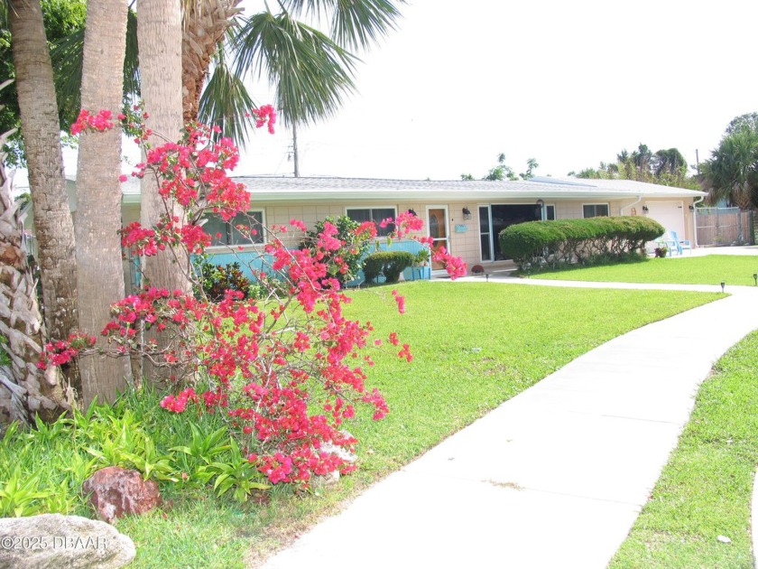 Beachside bliss, banana trees, and sunshine for days? Yes - Beach Home for sale in Ormond Beach, Florida on Beachhouse.com